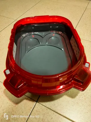 Estadio Beyblade Turbo + 9 peonzas y lanzadores