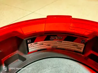 Estadio Beyblade Turbo + 9 peonzas y lanzadores