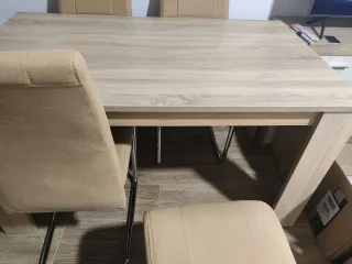 Mesa y 4 Sillas Comedor Madera y Tela