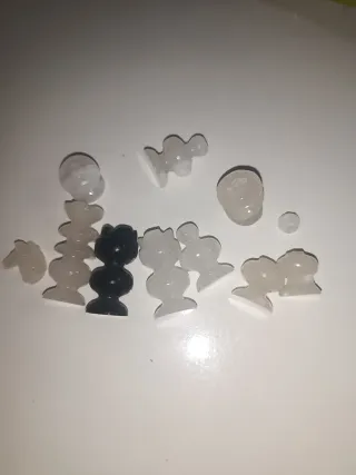 Antiguas Piezas Ajedrez Cristal