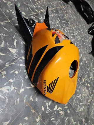 Tapa depósito Honda CBR1000RR 2006-2007