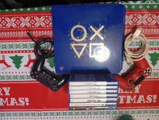 PS4 Edición Limitada + 2 Mandos + 7 Juegos