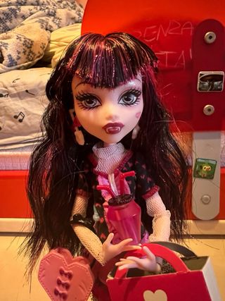 Draculaura Monster High bambola