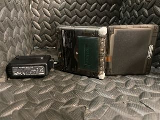 Nintendo Game Boy Advance SP