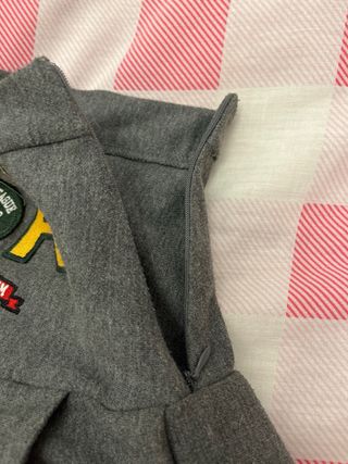 Falda Gris Tablas Estilo Colegial - USA