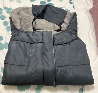 Saco de silla infantil de invierno gris