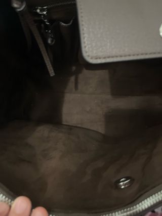 Bolso de piel y cuero