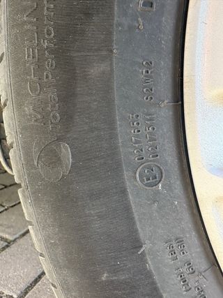 dos  Neumáticos Michelin 225/65 R 17