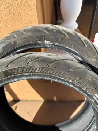 Neumáticos Moto 150/60 y 110/70 ZR17