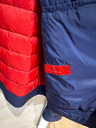 Chaqueta Carolina Herrera Azul y Roja