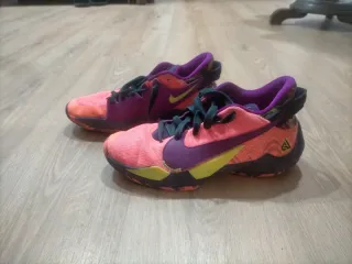 Zapatillas Nike Antetokounmpo Talla 39