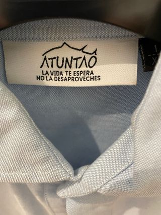 Camisa azul Atuntao