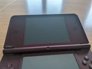 Nintendo DSi XL Marrón
