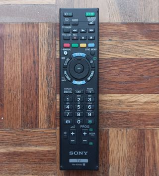 TV LCD Sony Bravia 23" ( venta en mano )