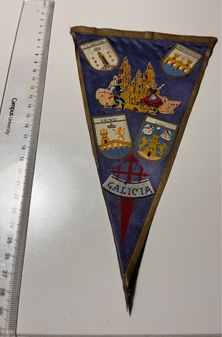 Banderín antiguo Galicia tela