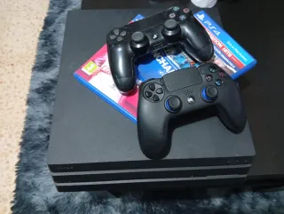 Ps4 Pro 1TB + 2 Mandos + 2 Juegos