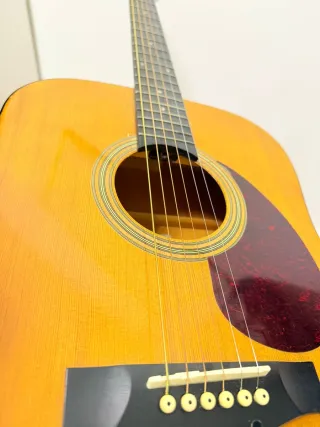 Guitarra Acústica Marrón