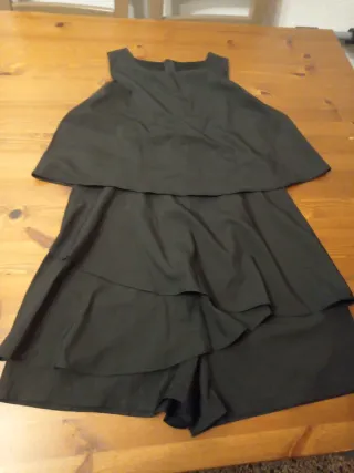 Mono negro volantes talla S-M