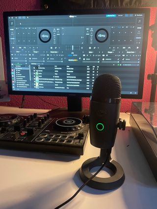 Micrófono Blue Yeti USB para streaming
