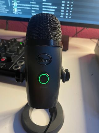 Micrófono Blue Yeti USB para streaming