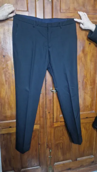 Traje de hombre negro