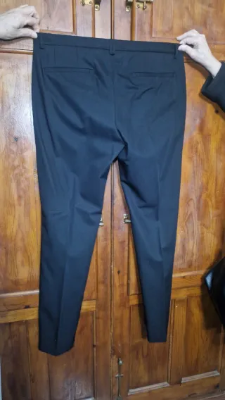 Traje de hombre negro