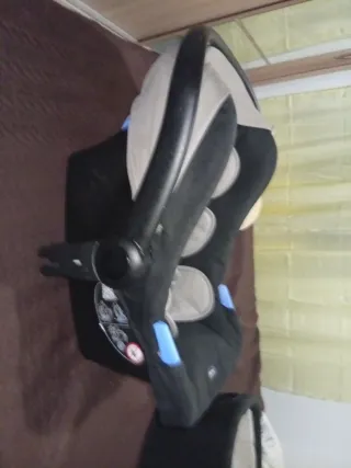 Cuna de carro para bebé y silla de coche