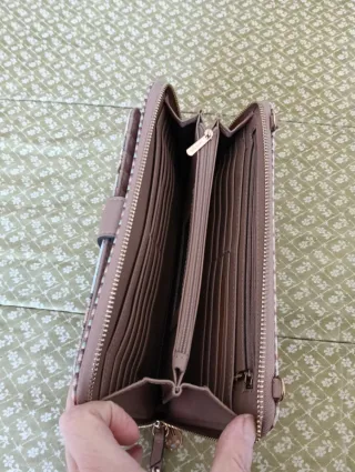 Monedero Parfois grande estampado