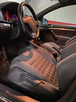 Volkswagen Golf GTI V DSG