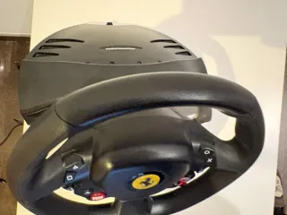 Volante Thrustmaster T80 Ferrari 488 GTB