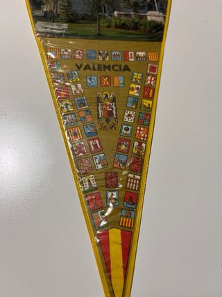 Banderín Valencia plastificado antiguo