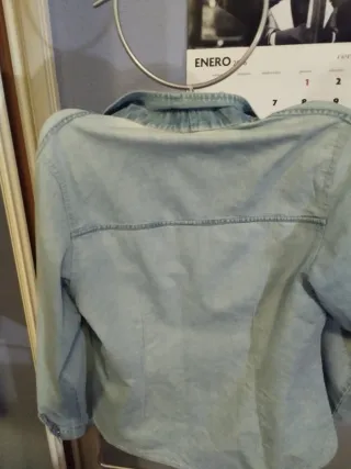 Camisa vaquera bordada Talla L