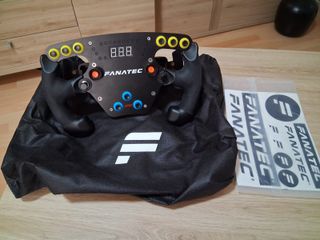 Volante Fanatec F1 Esports V2 con QR1