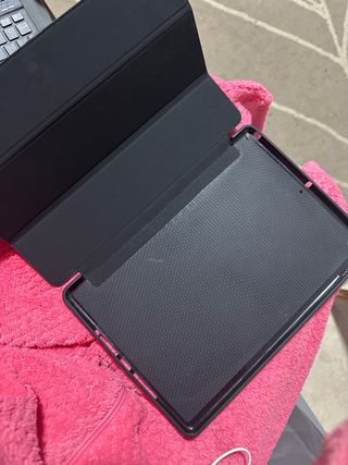 iPad 9ª Gen Plata con Funda y Caja