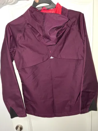 Chubasquero niña Quechua morado