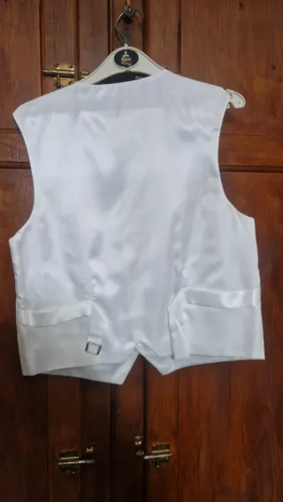 Traje de comunión blanco niño