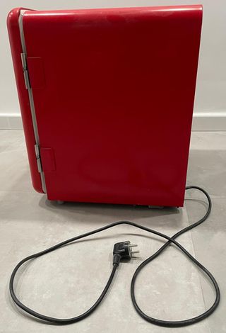 Mininevera Comfee con Congelador