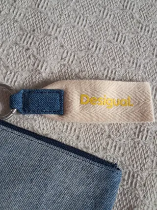Monedero Desigual vaquero nuevo