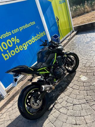 Kawasaki Z900 2022 A2 – 23.800 km – Muy cuidada