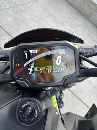 Kawasaki Z900 2022 A2 – 23.800 km – Muy cuidada