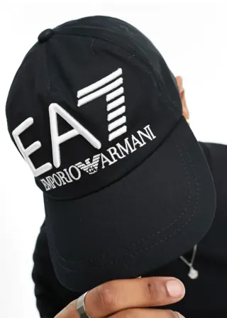 Gorra Deportiva EA7 Emporio Armani Visera Curva.