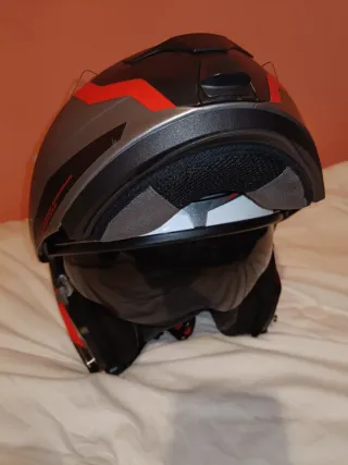 Casco de moto modular NZI (como nuevo)