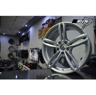 Juego de 4 Llantas 18 Avus M Silver AV01