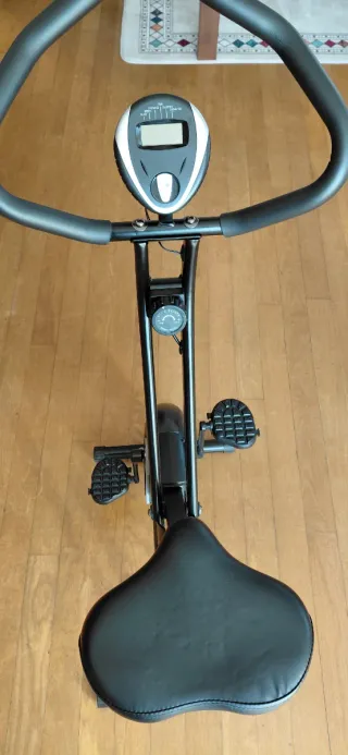 Bicicleta Estática Plegable Negra