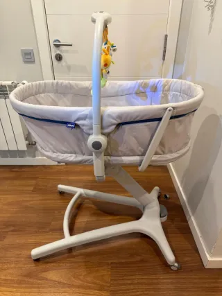 Baby hug 4 en 1 chicco. Trona, hamaca y cuco bebe