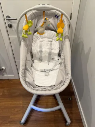 Baby hug 4 en 1 chicco. Trona, hamaca y cuco bebe