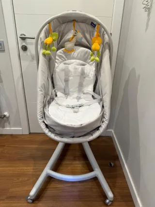 Baby hug 4 en 1 chicco. Trona, hamaca y cuco bebe