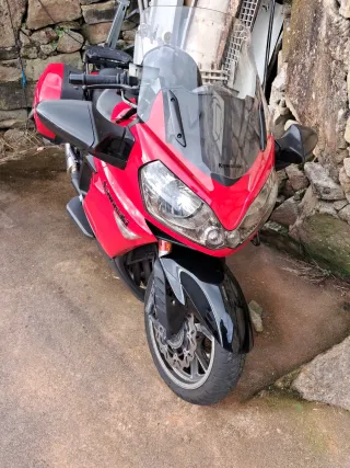 Kawasaki GTR1400 Roja