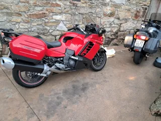 Kawasaki GTR1400 Roja