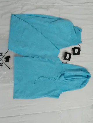 Completo Niki.T felpa cappuccio e pantaloni azzurr